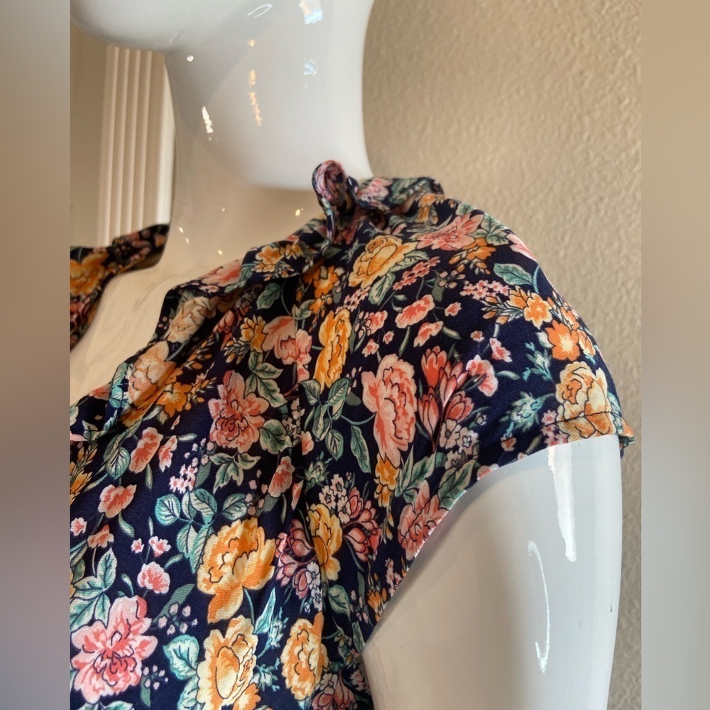Old Navy~NWT~Multi-Color Floral Print~Ruffle Wrap Midi Dress~Cap Sleeves~Size S - Picture 6 of 15